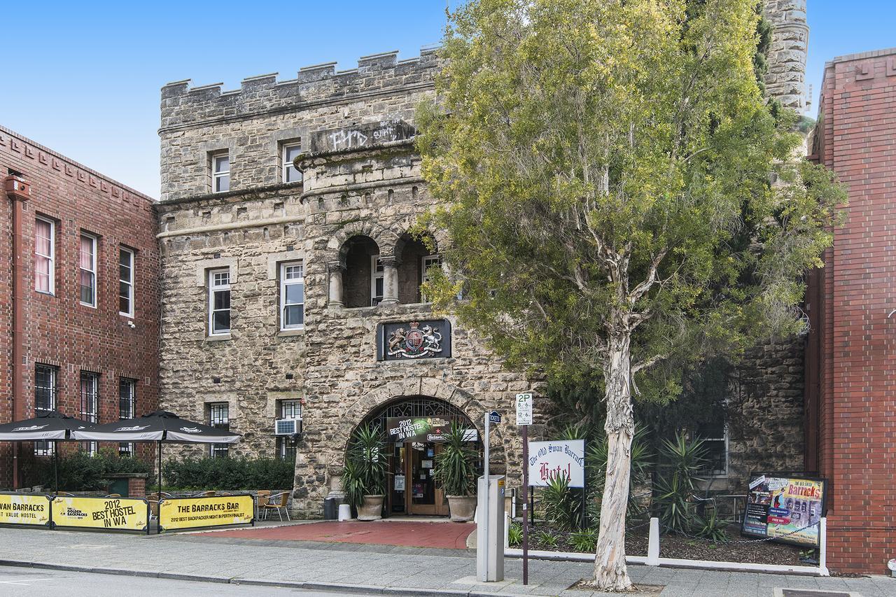 بيت شباب The Old Swan Barracks بيرث المظهر الخارجي الصورة