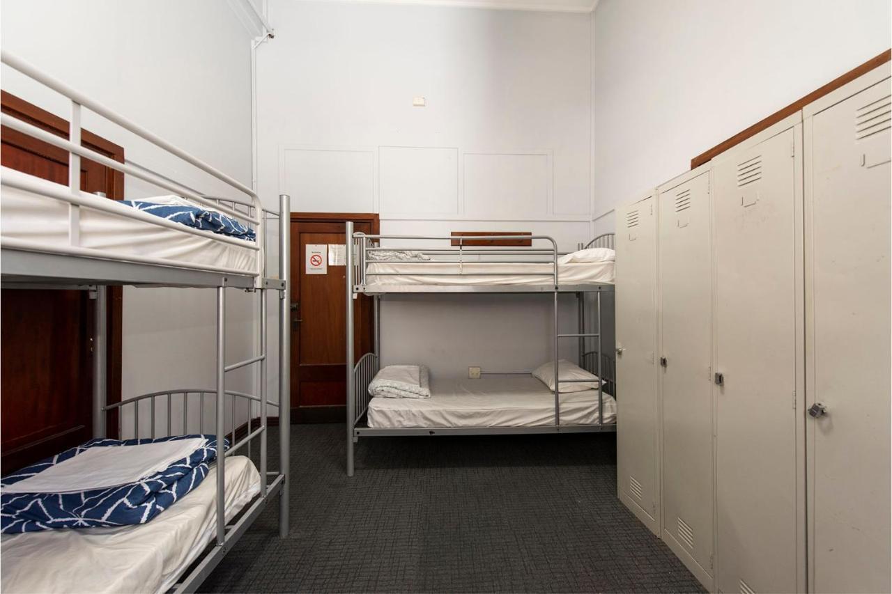 بيت شباب The Old Swan Barracks بيرث المظهر الخارجي الصورة