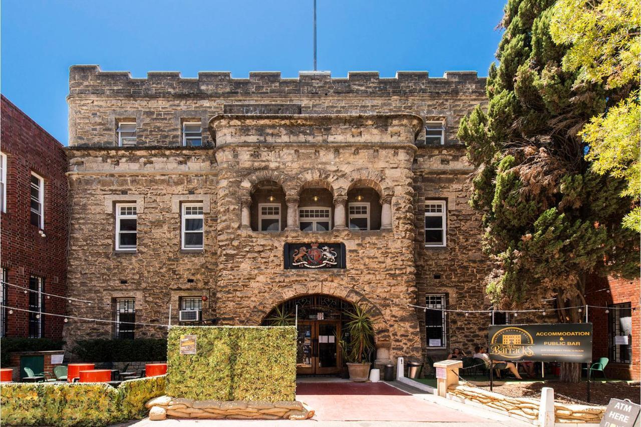 بيت شباب The Old Swan Barracks بيرث المظهر الخارجي الصورة